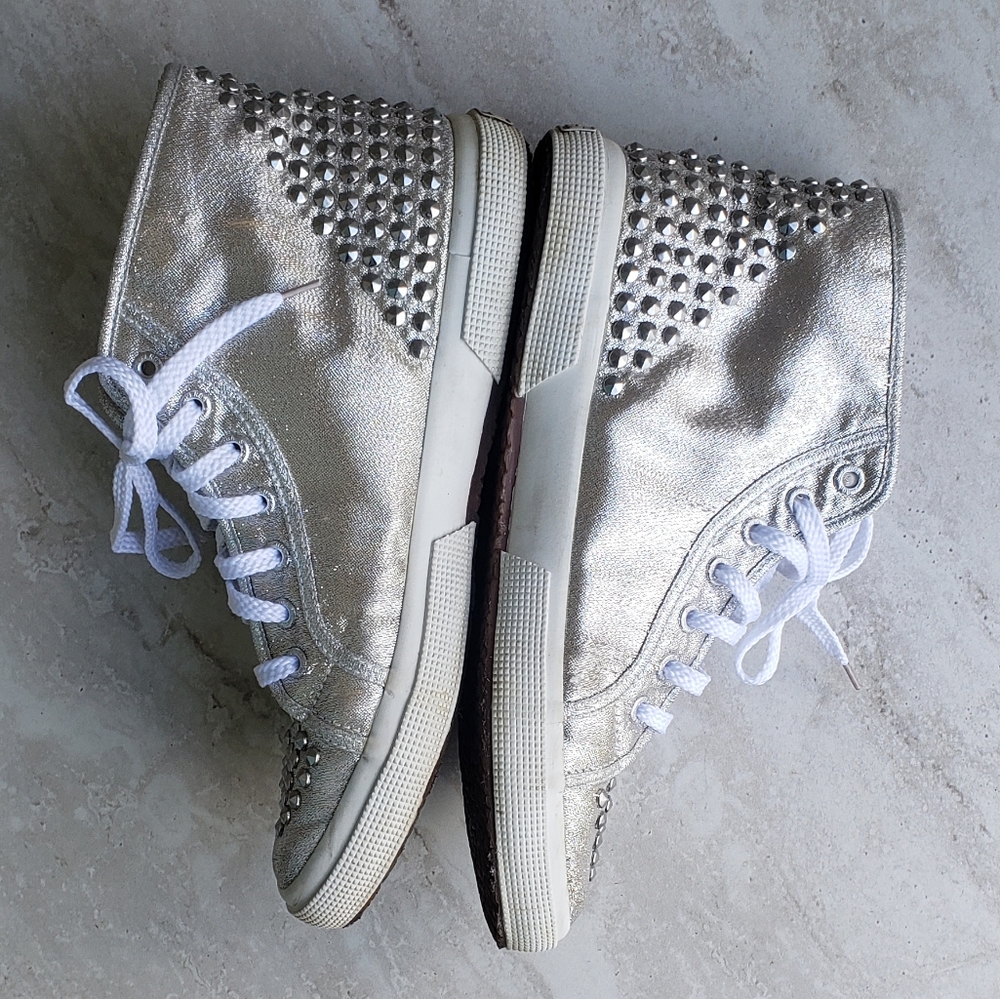 Superga Silver Glitter Stud High-Top Sneaker
EU 41 - Picture 12 of 16